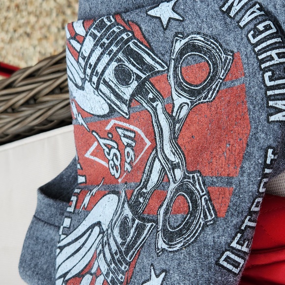 GM Chevrolet - Picture 3 of 4